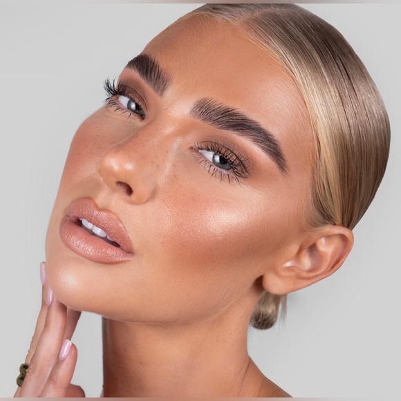 REFY | Brow Pomade | Medium - Picture 2 of 5